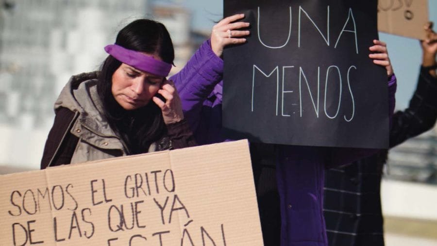NI UNA MÁS NI UNA MENOS